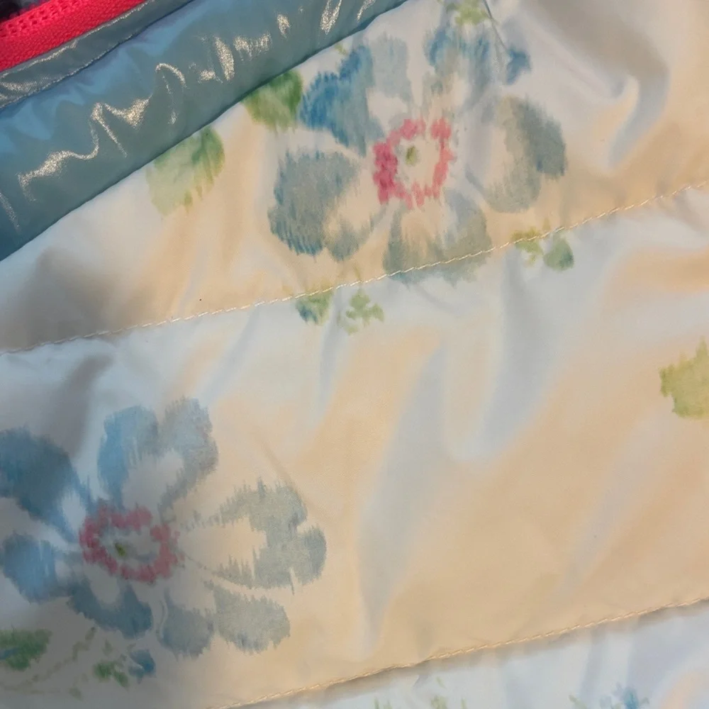 LoveShack Fancy Floral Blue and White Ski Jacket - Picture 3 of 3